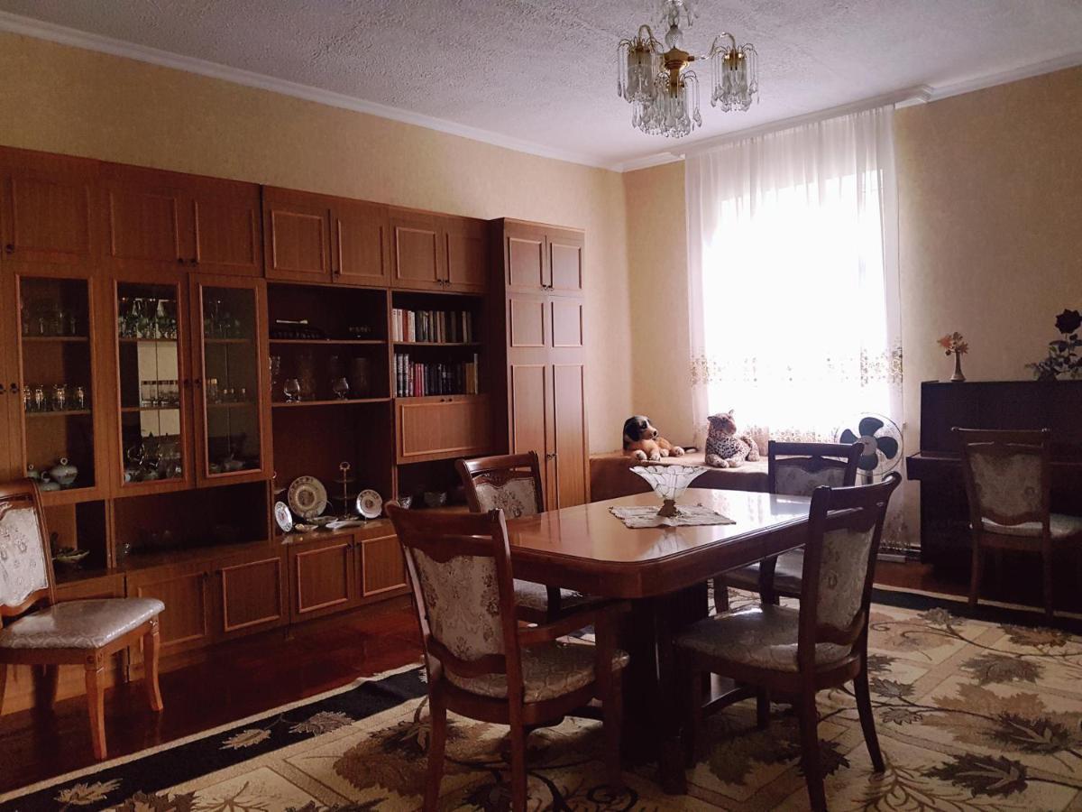 Гостевой дом Adigeni Экстерьер фото